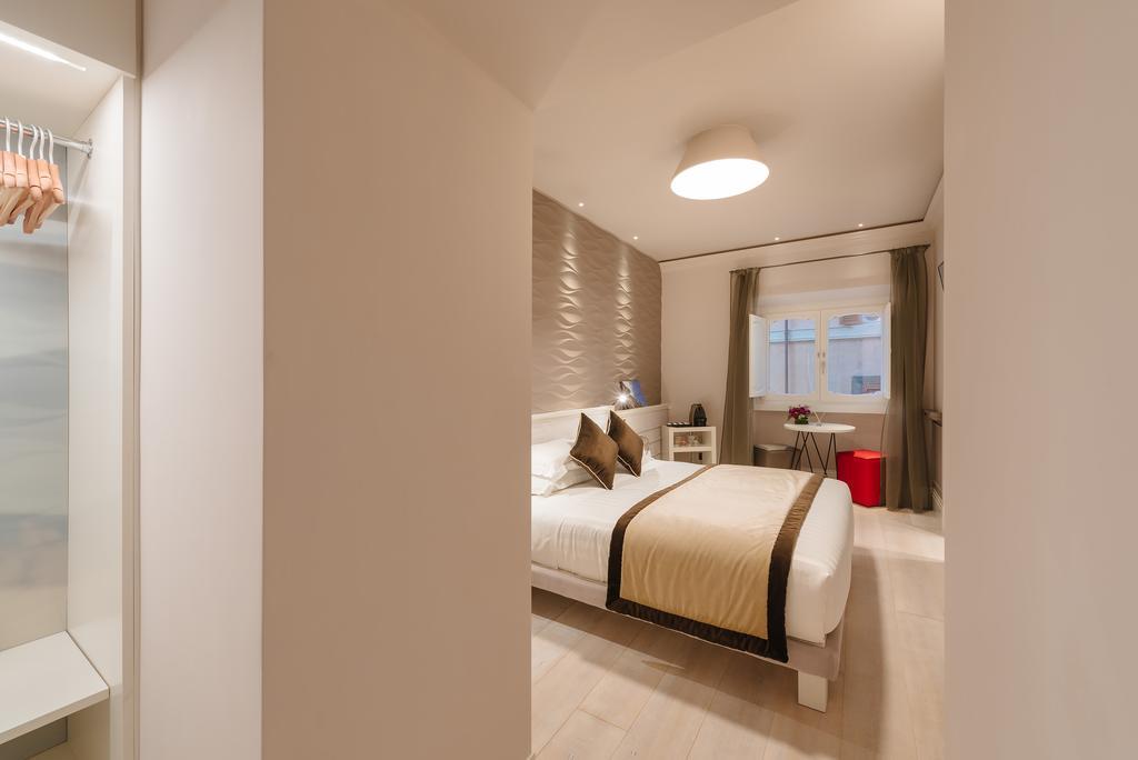 Rhea Silvia Luxury Navona Hotel Рим Екстериор снимка