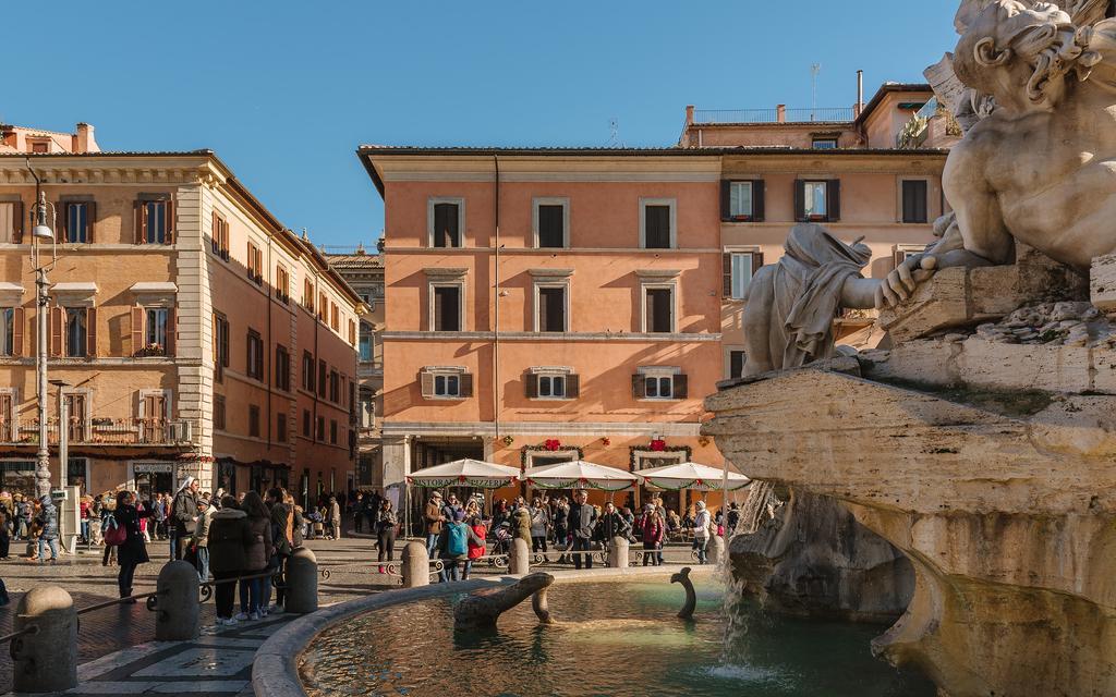 Rhea Silvia Luxury Navona Hotel Рим Екстериор снимка