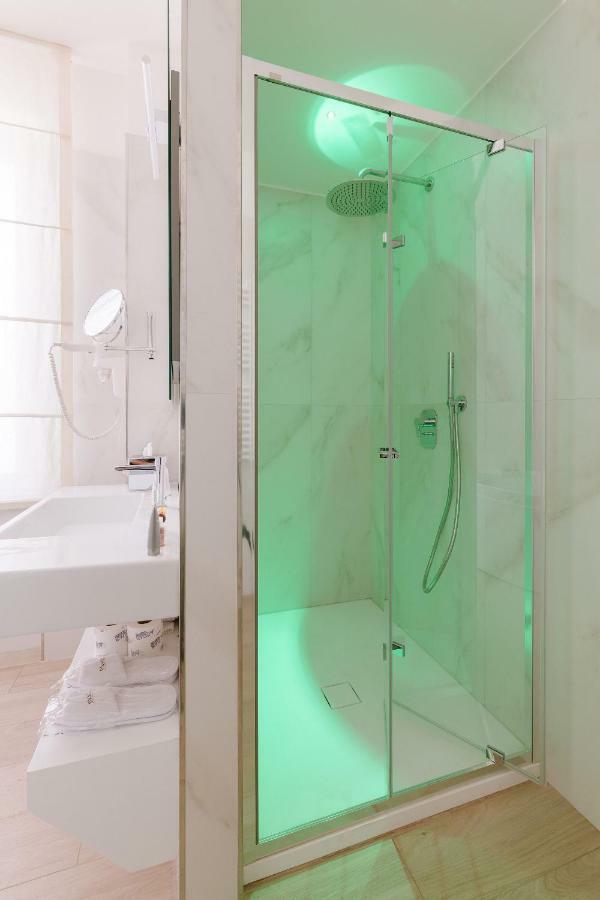 Rhea Silvia Luxury Navona Hotel Рим Екстериор снимка