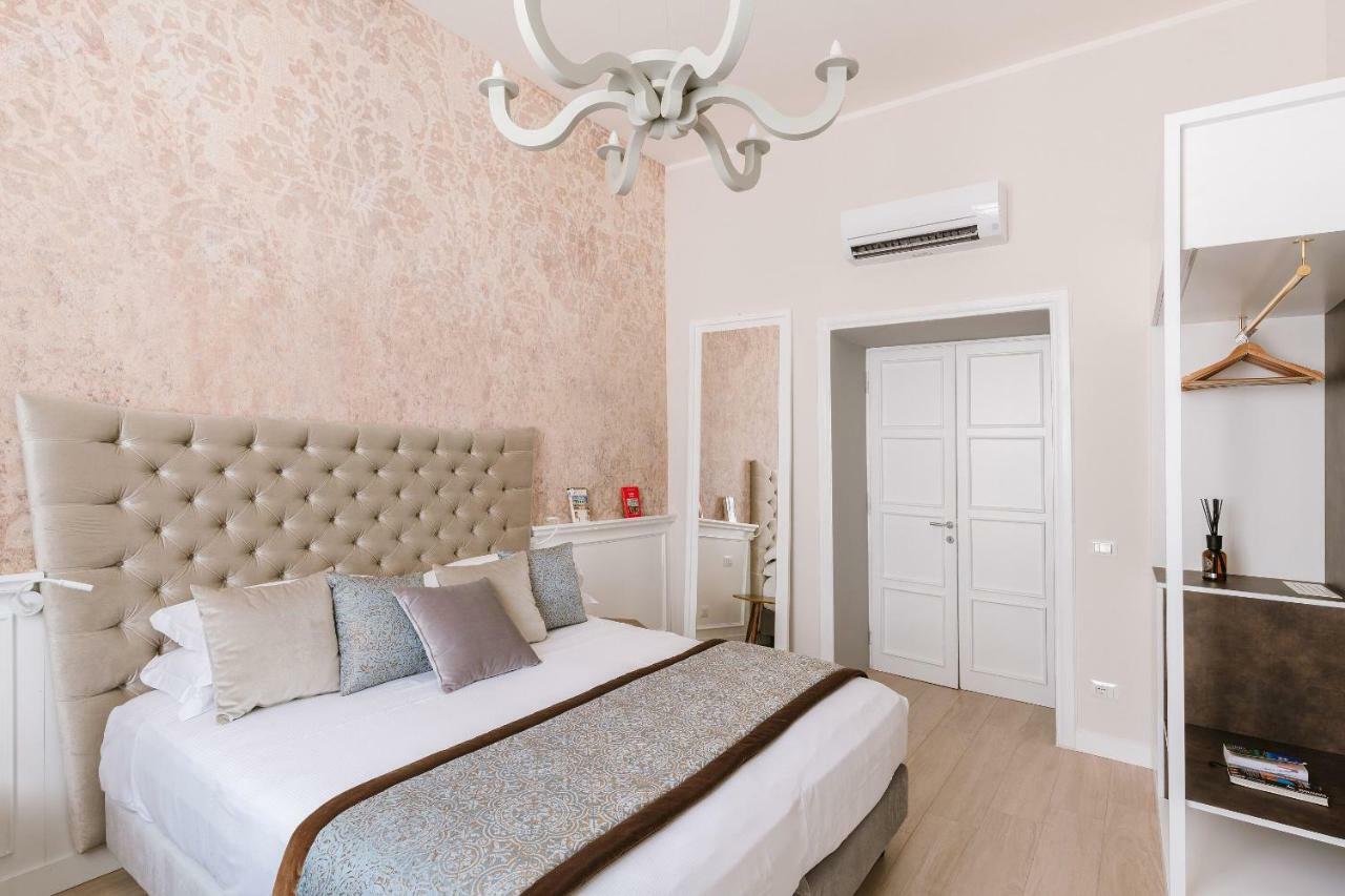 Rhea Silvia Luxury Navona Hotel Рим Екстериор снимка